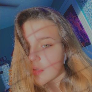 Meet your Posher, Sondra